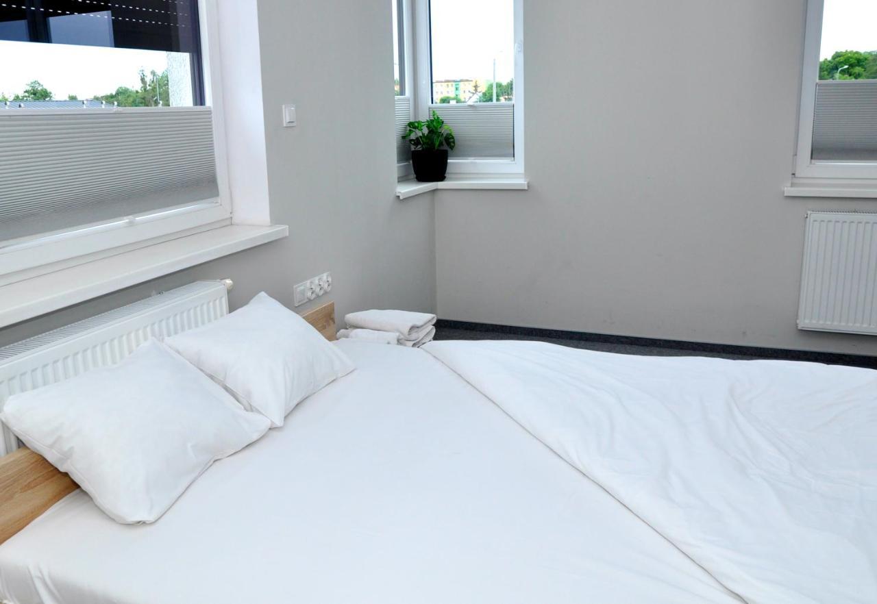 Pokoje, Apartamenty, Restauracja Marcus Oborniki Εξωτερικό φωτογραφία